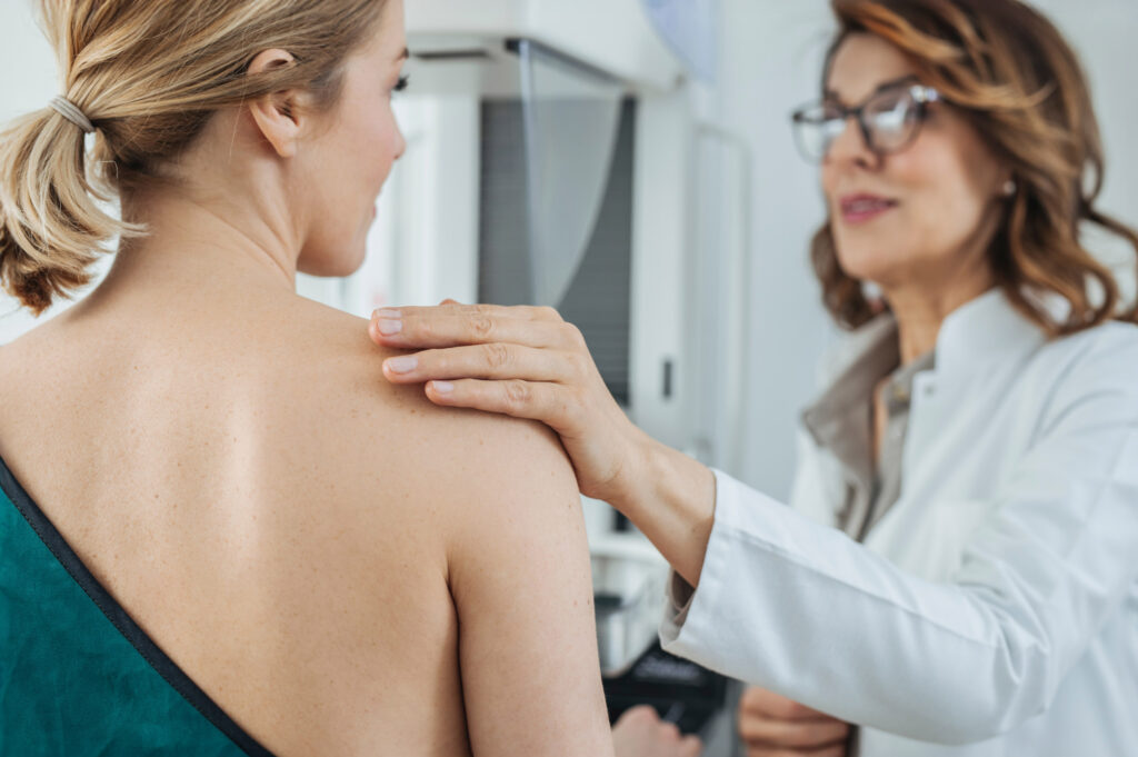 Cancro da mama: rastreio e autoexame